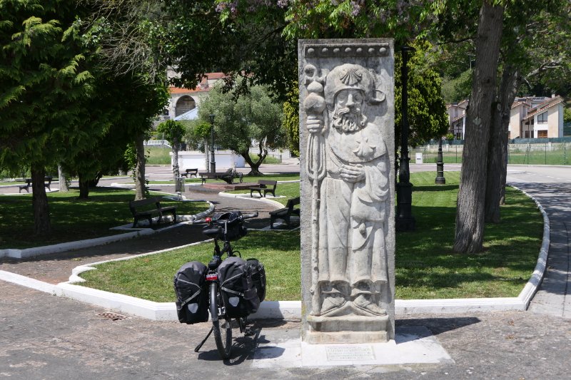 Pilger Statue