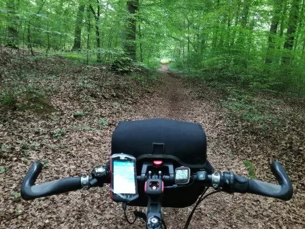 Fahrrad Navigation GPS Wald 