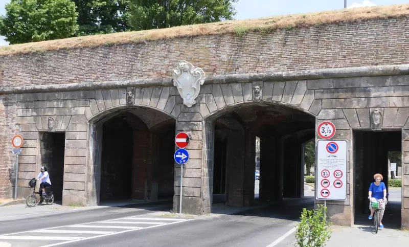 Tor von Lucca